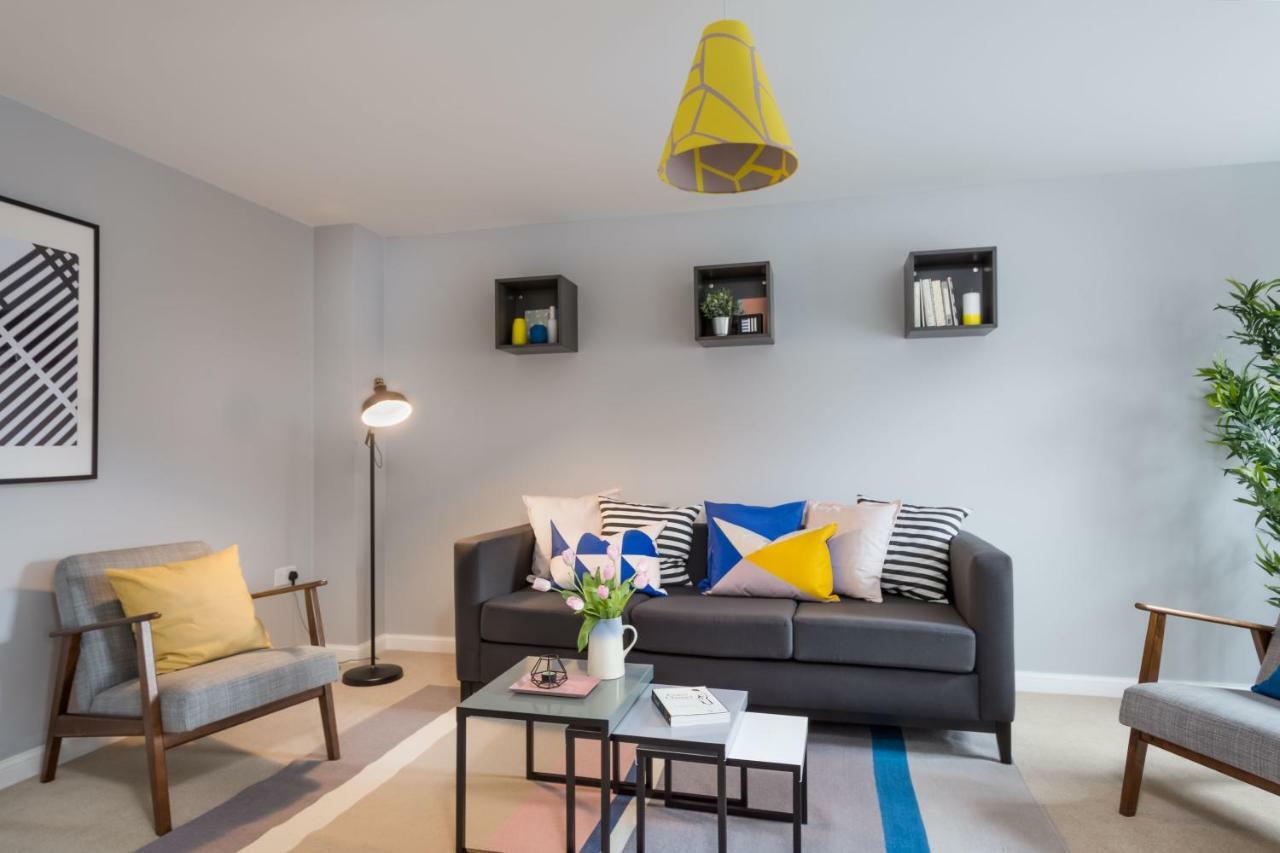 Myguest Apartment โคเวนทรี ภายนอก รูปภาพ