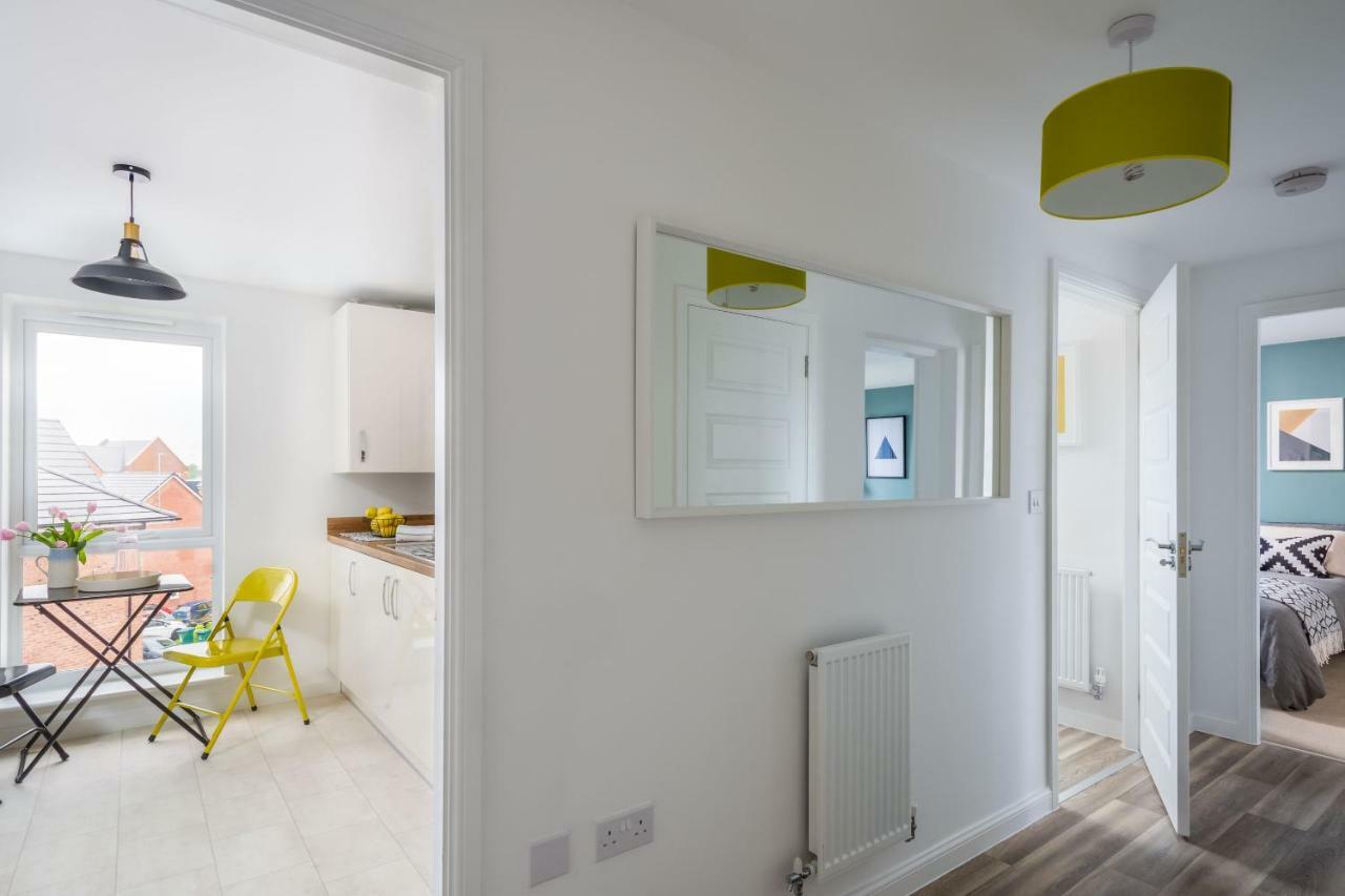 Myguest Apartment โคเวนทรี ภายนอก รูปภาพ